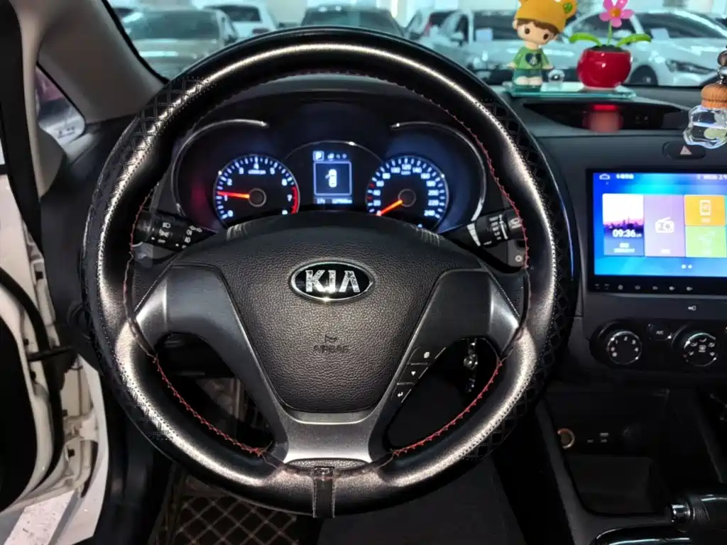 Kia K3 — миниатюра 11