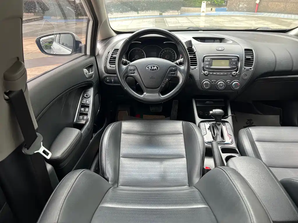 Kia K3 — миниатюра 10