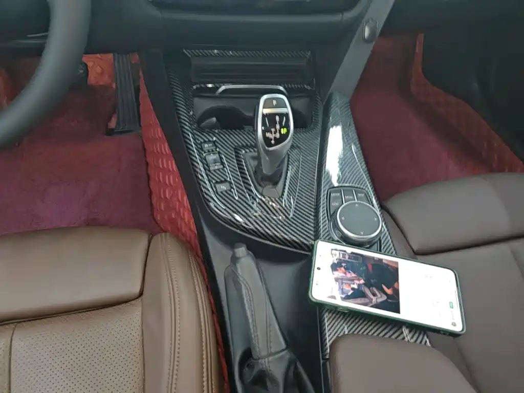BMW 3 Series — миниатюра 14