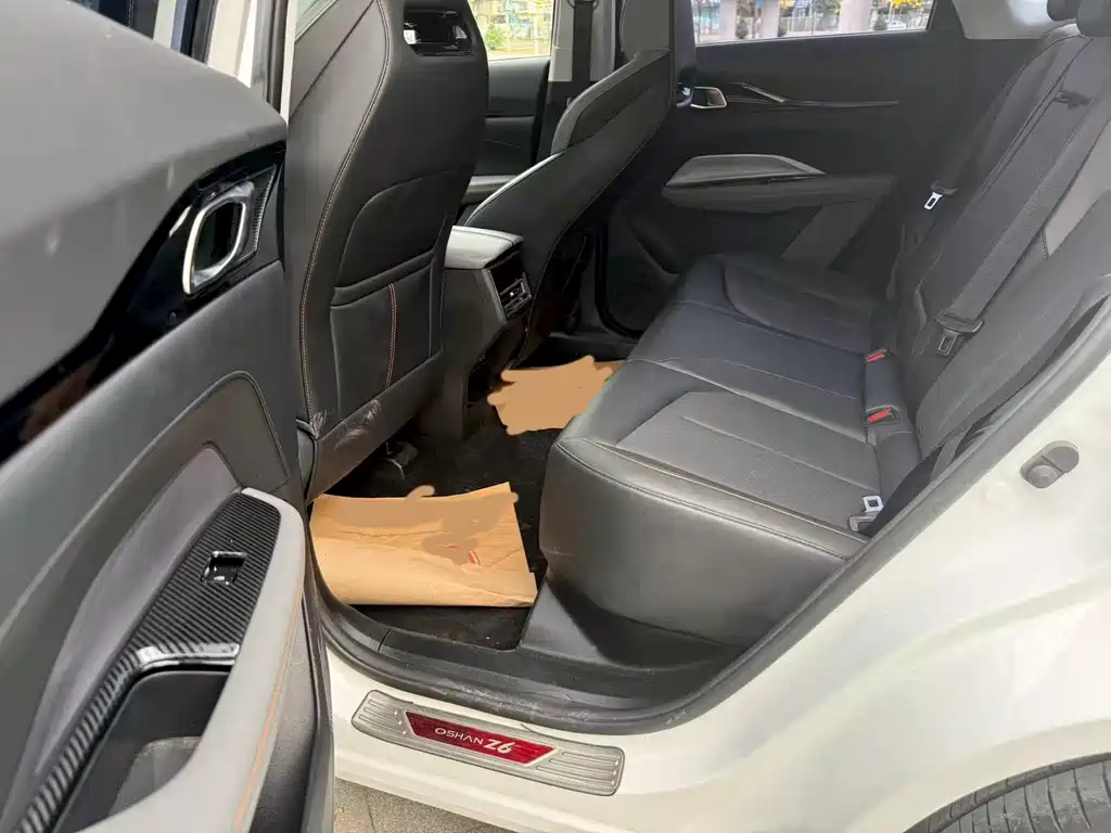 CHANGAN CHANGAN AUCHAN Z6