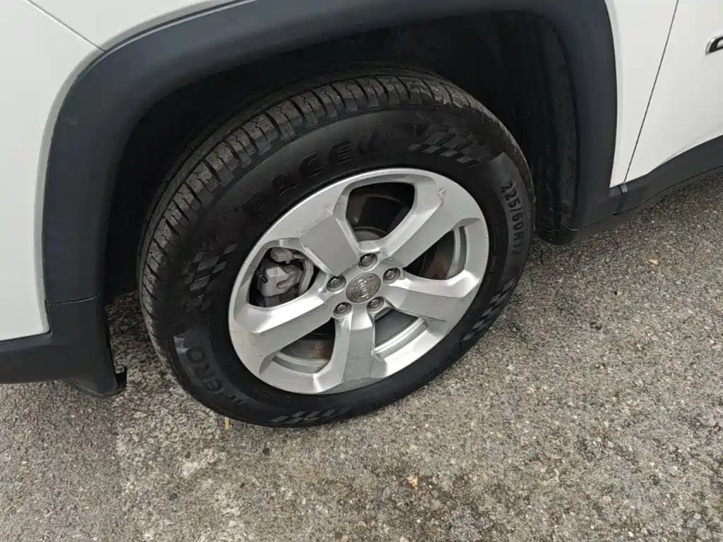 Jeep Compass — миниатюра 23