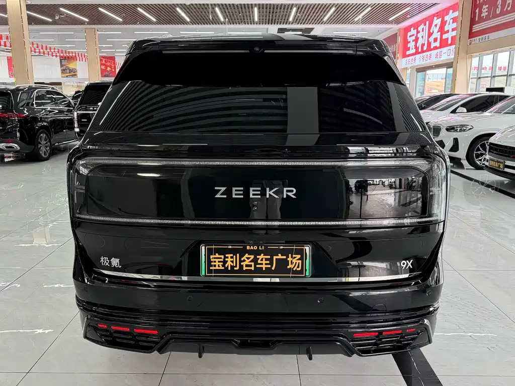 Zeekr 9X — миниатюра 6