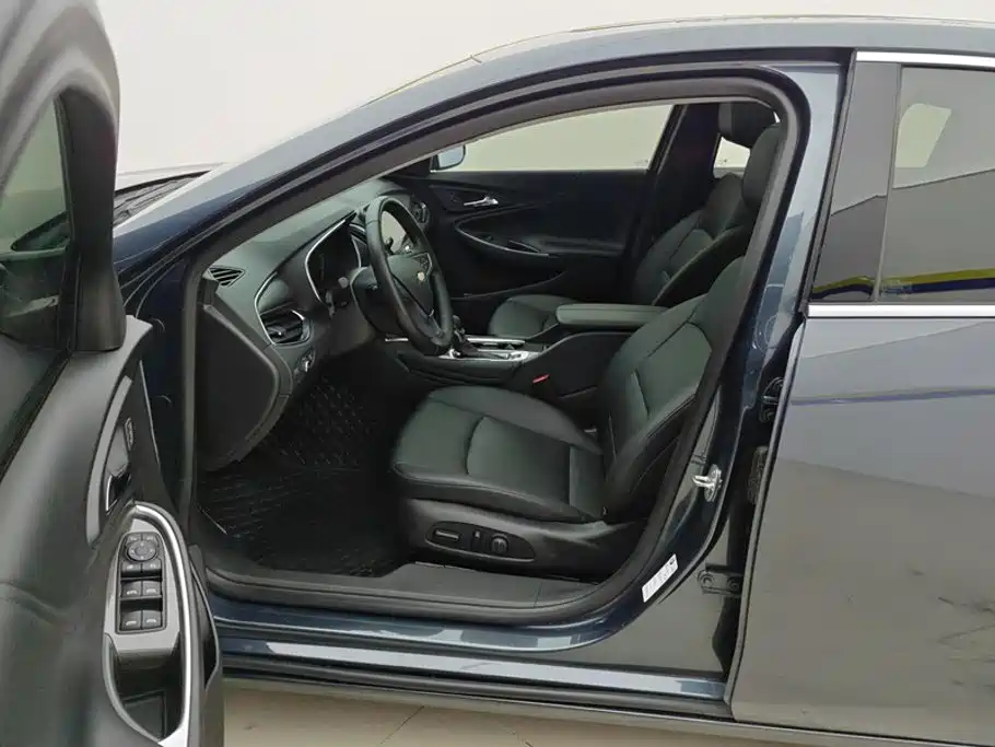 Chevrolet Malibu XL — миниатюра 9