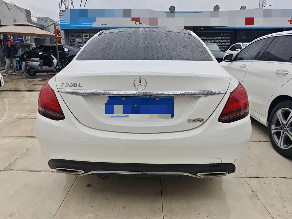 MERCEDES-BENZ C CLASS