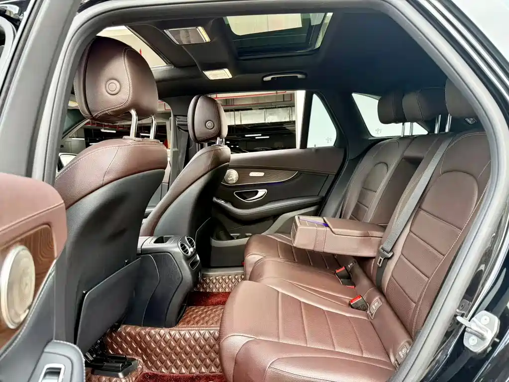 Mercedes-Benz GLC — миниатюра 7