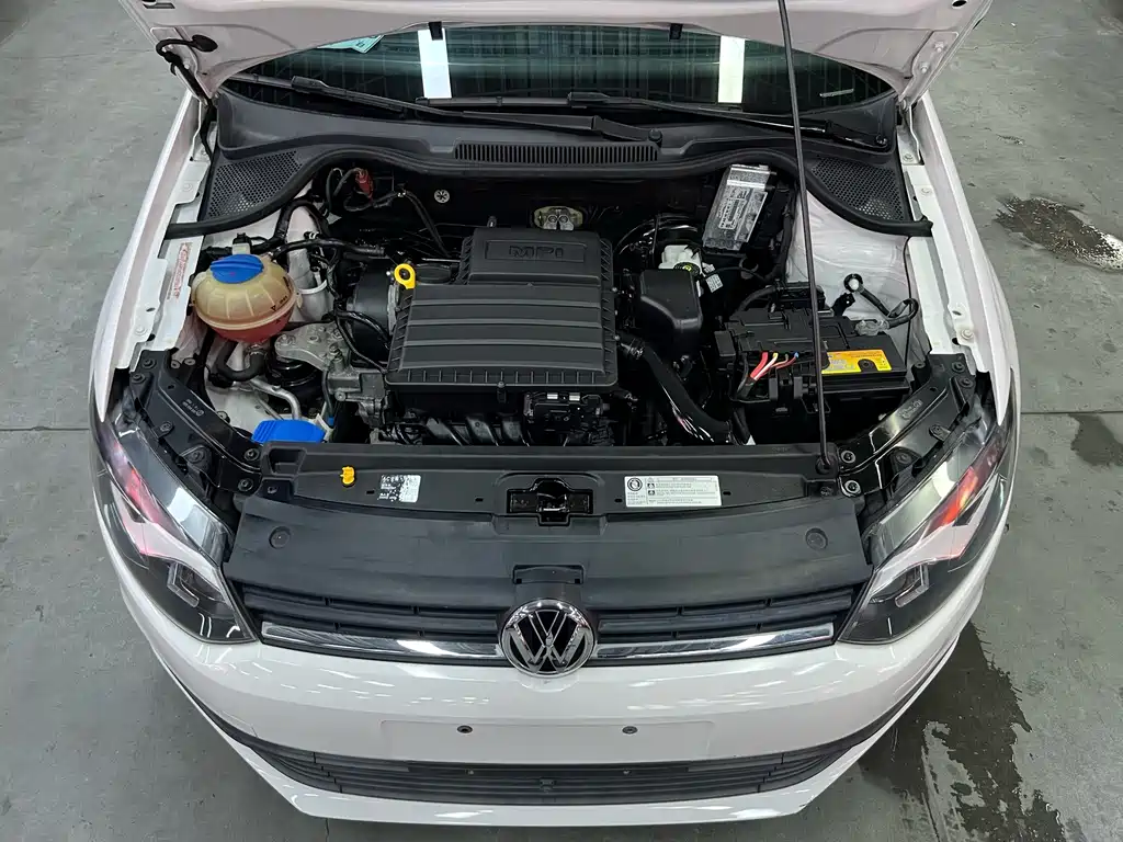 Volkswagen Polo — миниатюра 18