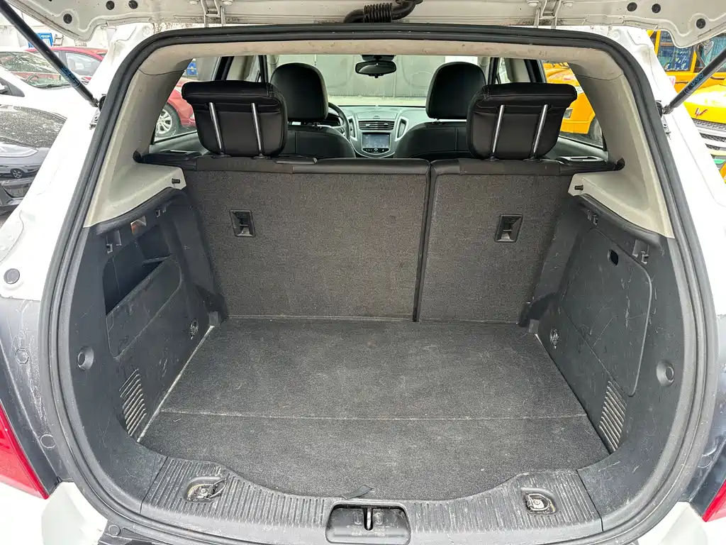 Chevrolet Trax — миниатюра 13