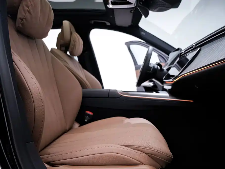 Mercedes-Benz E-Class — миниатюра 19