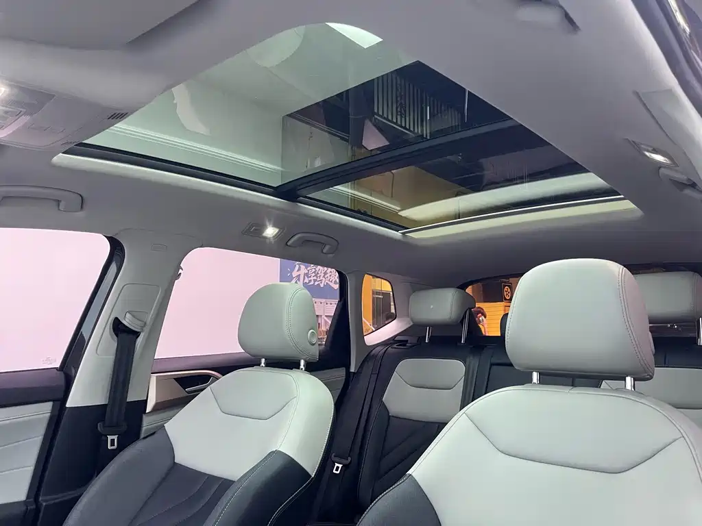 Volkswagen Tharu — миниатюра 13