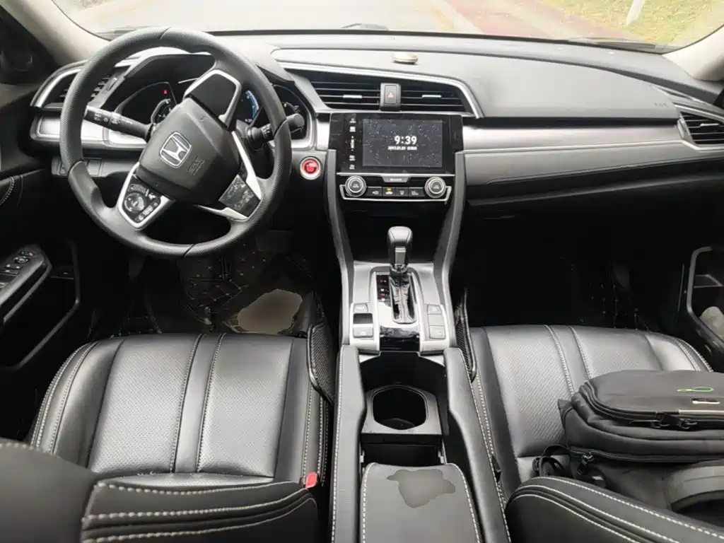 Honda Civic — миниатюра 10