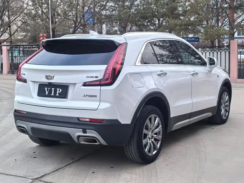 Cadillac XT4 — миниатюра 7