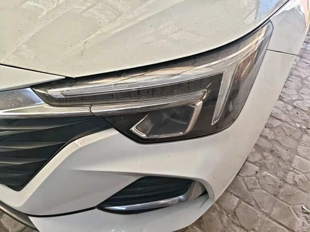 Roewe i6 MAX New Energy — миниатюра 24