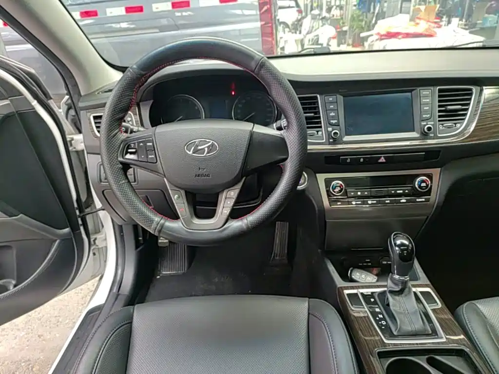 Hyundai Mistra — миниатюра 11