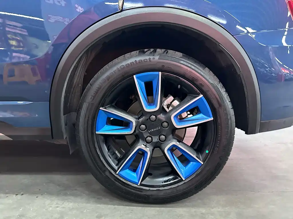 Lynk & Co 01 — миниатюра 17