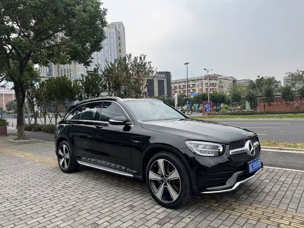 Mercedes-Benz GLC — миниатюра 3