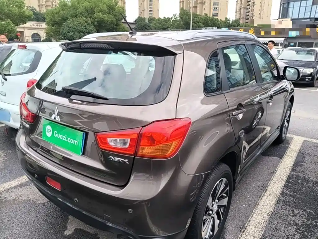 Mitsubishi ASX — миниатюра 7