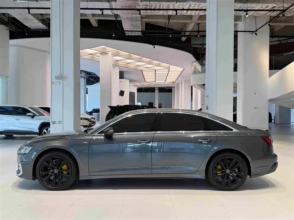 Audi A6L — миниатюра 10