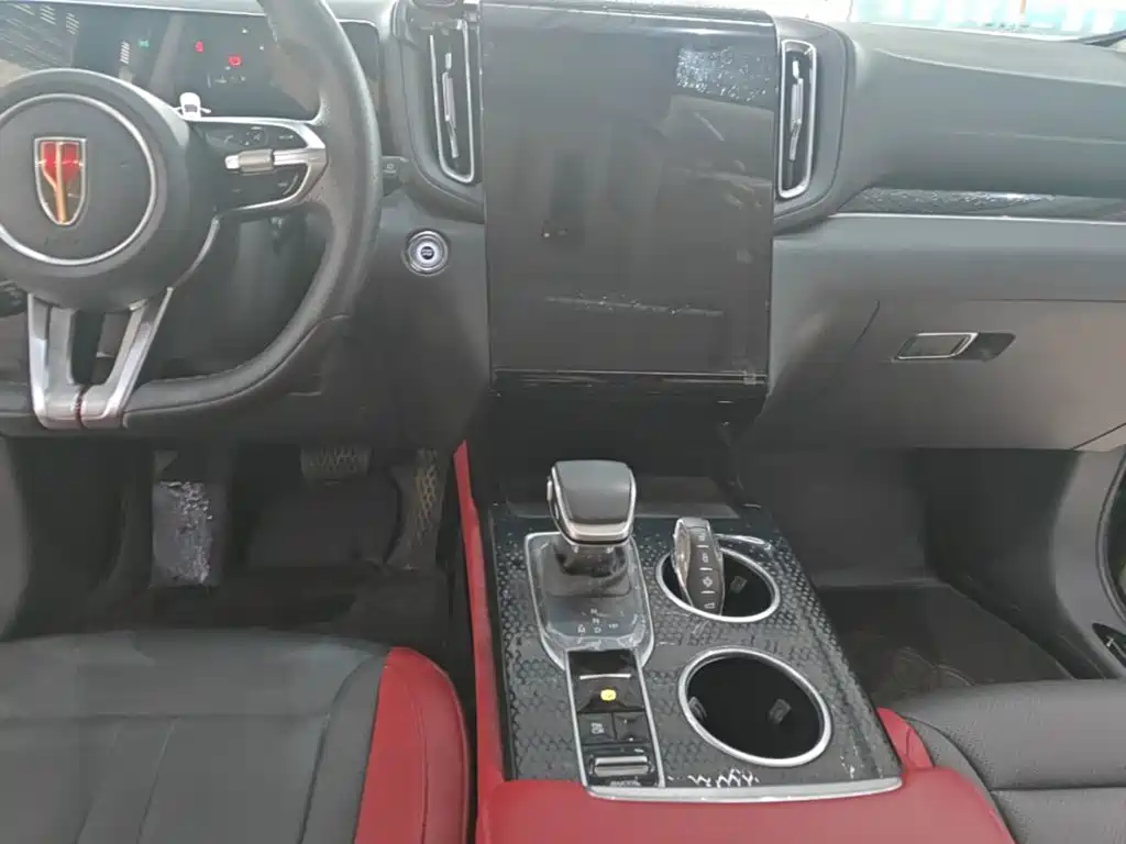 Hongqi Hongqi HS3 — миниатюра 10