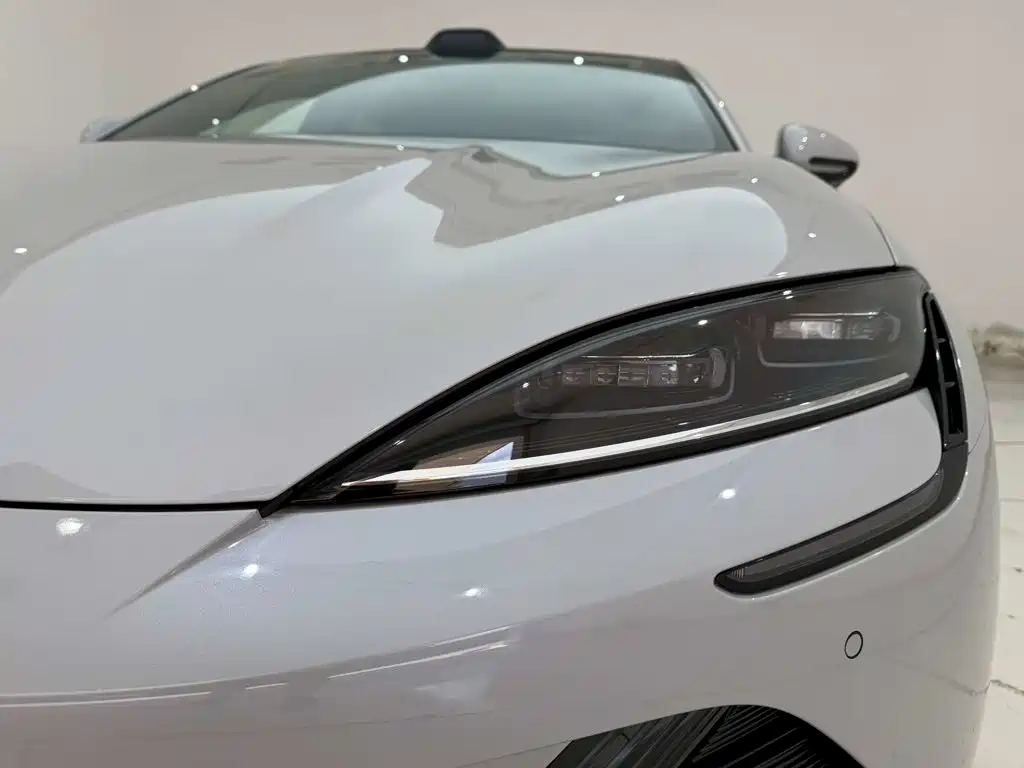 BYD Seal — миниатюра 5