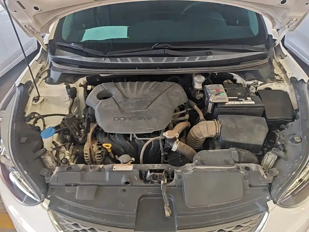 Hyundai Elantra Langdong — миниатюра 20