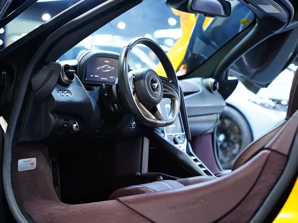 McLaren 720S — миниатюра 15