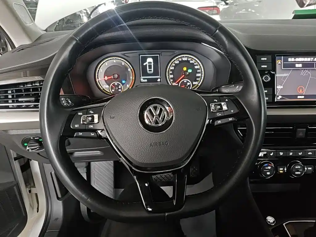 Volkswagen Lavida — миниатюра 11