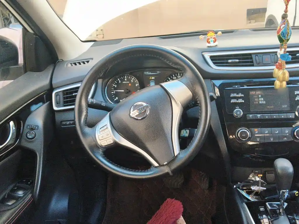 Nissan Qashqai — миниатюра 6