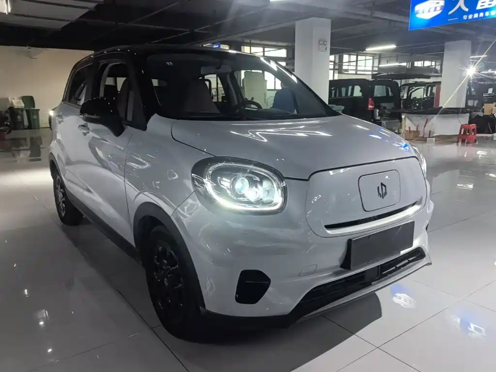 Leapmotor Leapmotor T03 — миниатюра 4