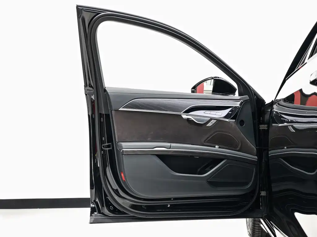 Audi A8 — миниатюра 14