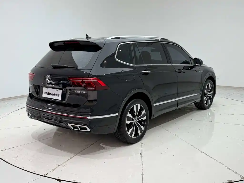 Volkswagen Tiguan L — миниатюра 26