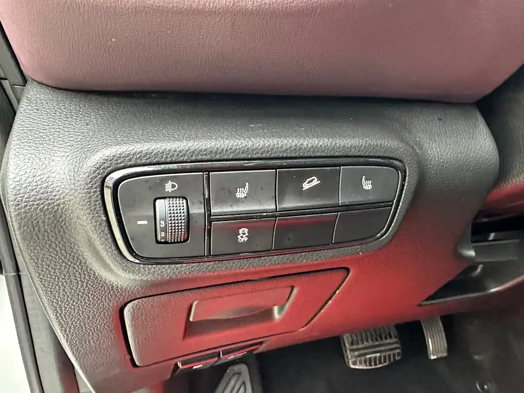 GAC Motor Trumpchi M6 — миниатюра 12