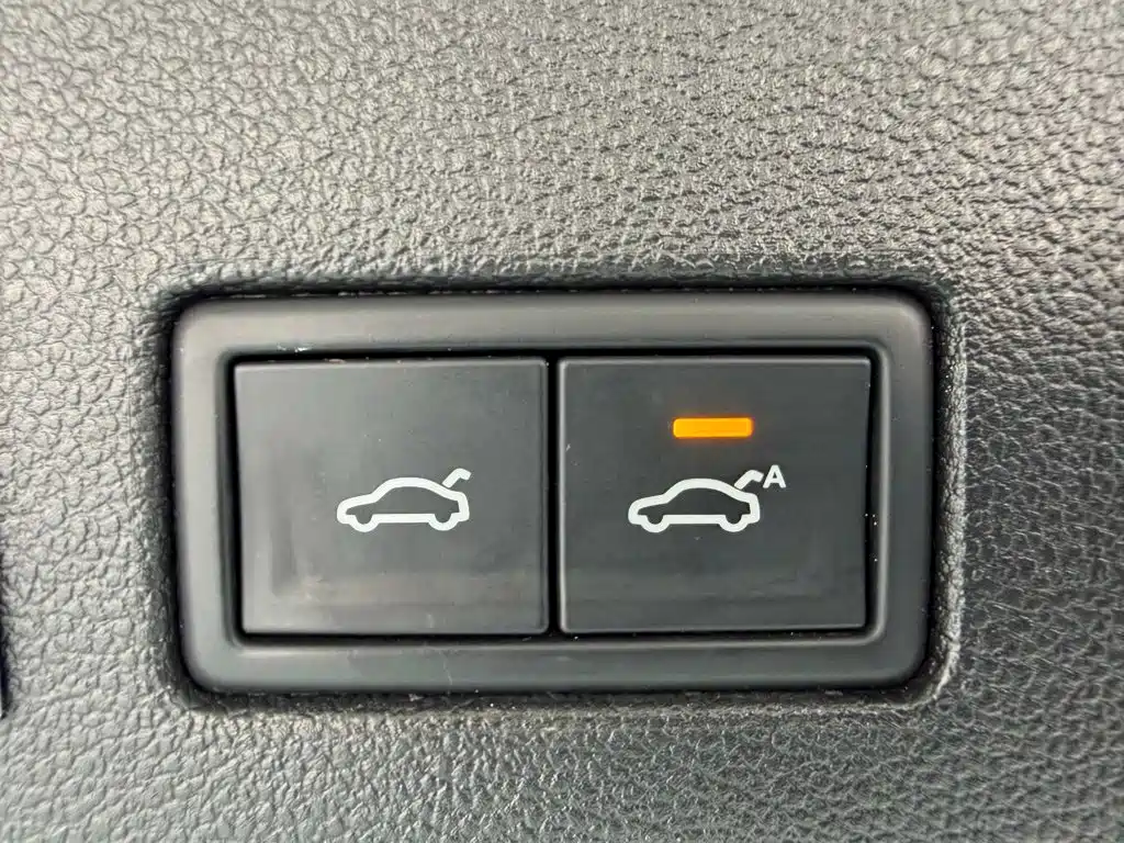Volkswagen Touareg — миниатюра 28