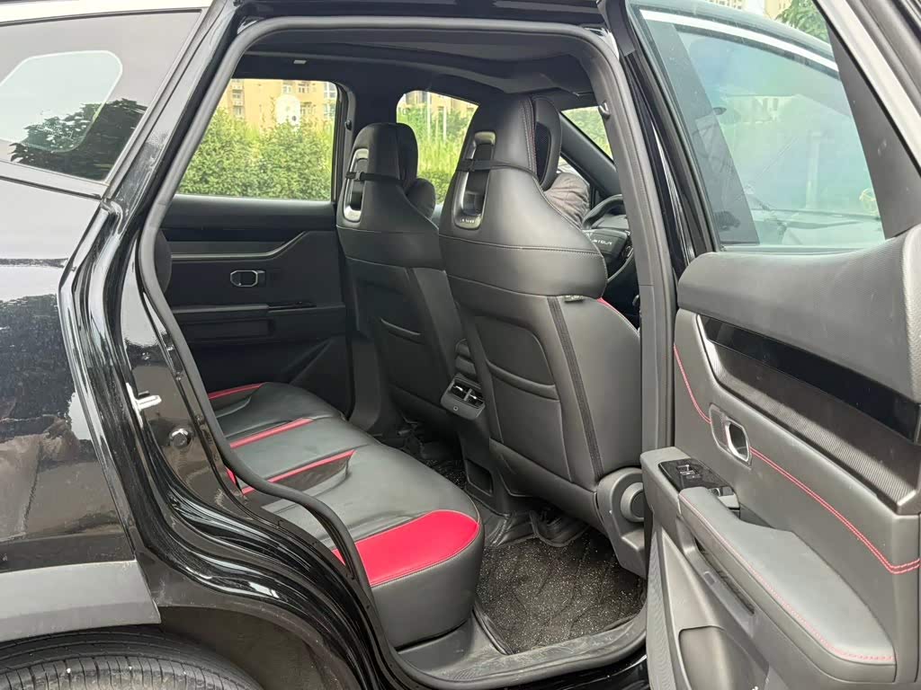 Jetour Jetour Dasheng 1.5 л 2023 г. Чёрный, пробег 20000 км