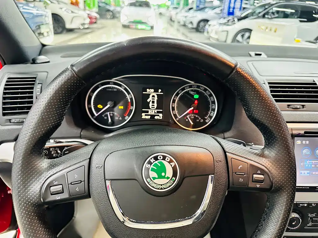 Skoda Octavia — миниатюра 42