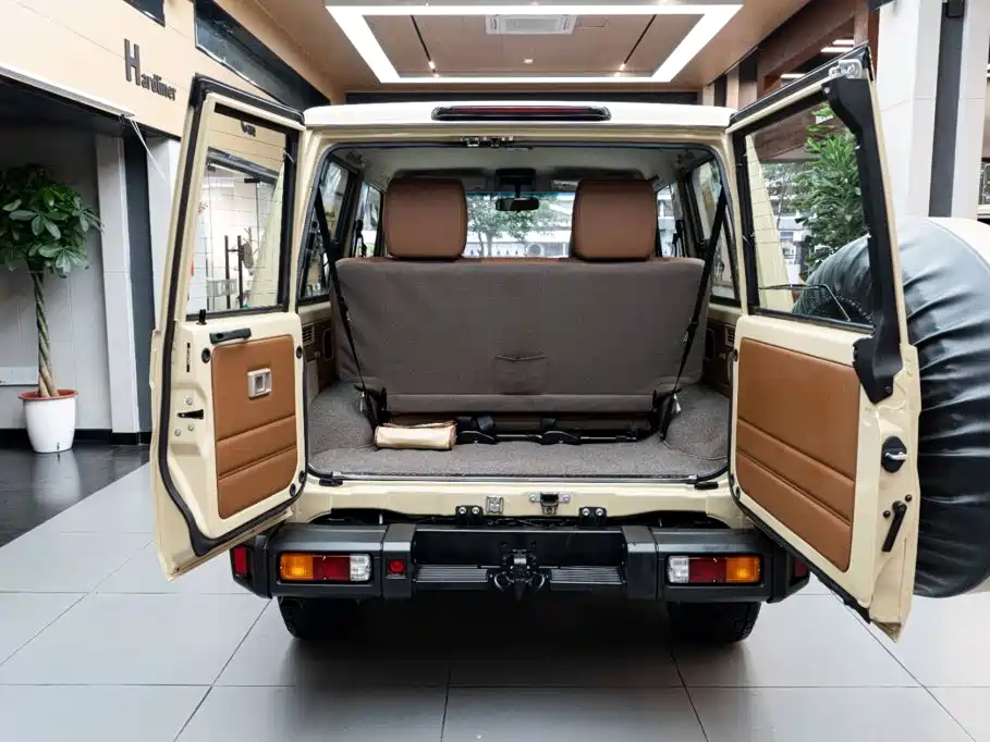 Toyota Land Cruiser — миниатюра 17