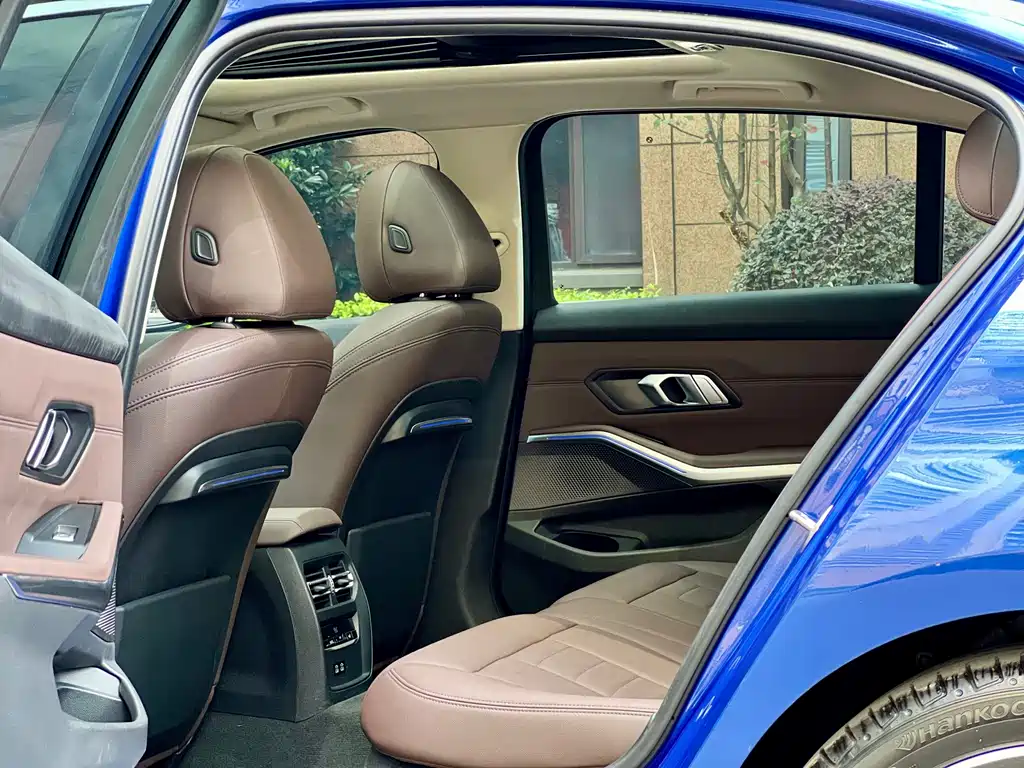 BMW 3 Series — миниатюра 6