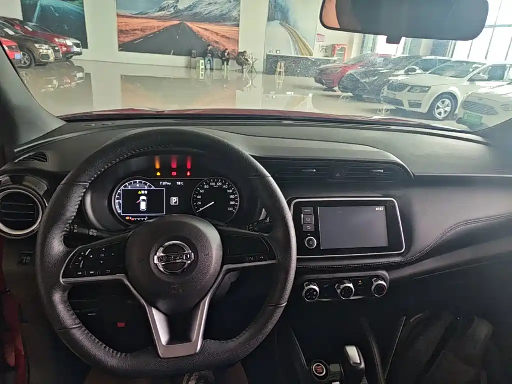 Nissan Kicks — миниатюра 10