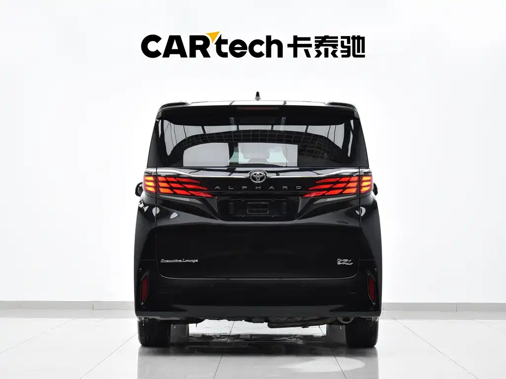 Toyota Alphard — миниатюра 26