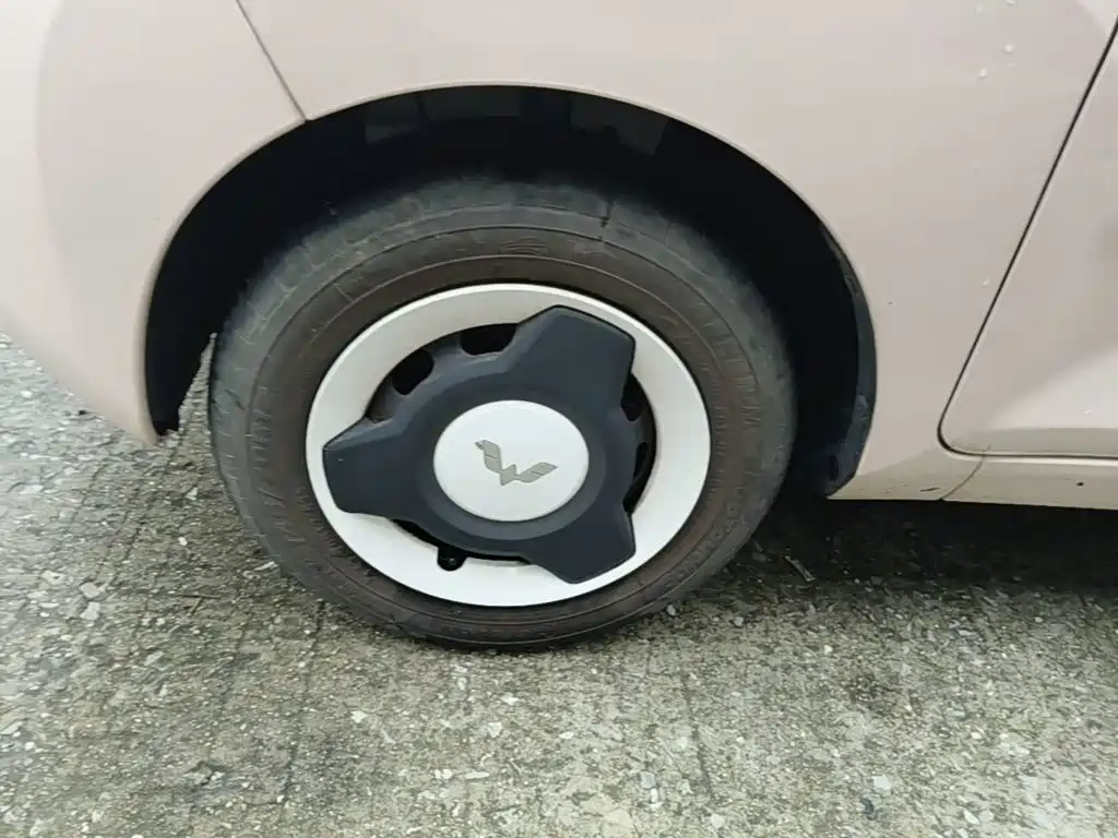 Wuling MINIEV — миниатюра 23
