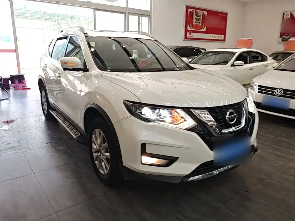 Nissan X-Trail — миниатюра 4