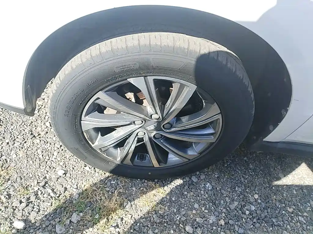 Geely Vision X6 — миниатюра 23