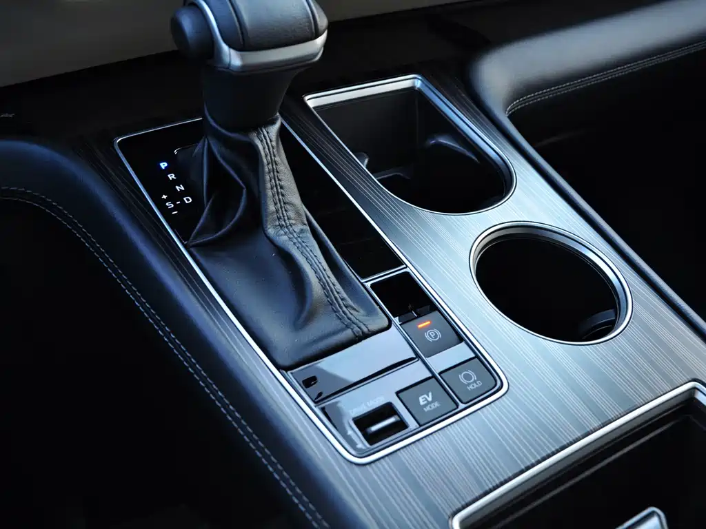 Toyota Sienna — миниатюра 12