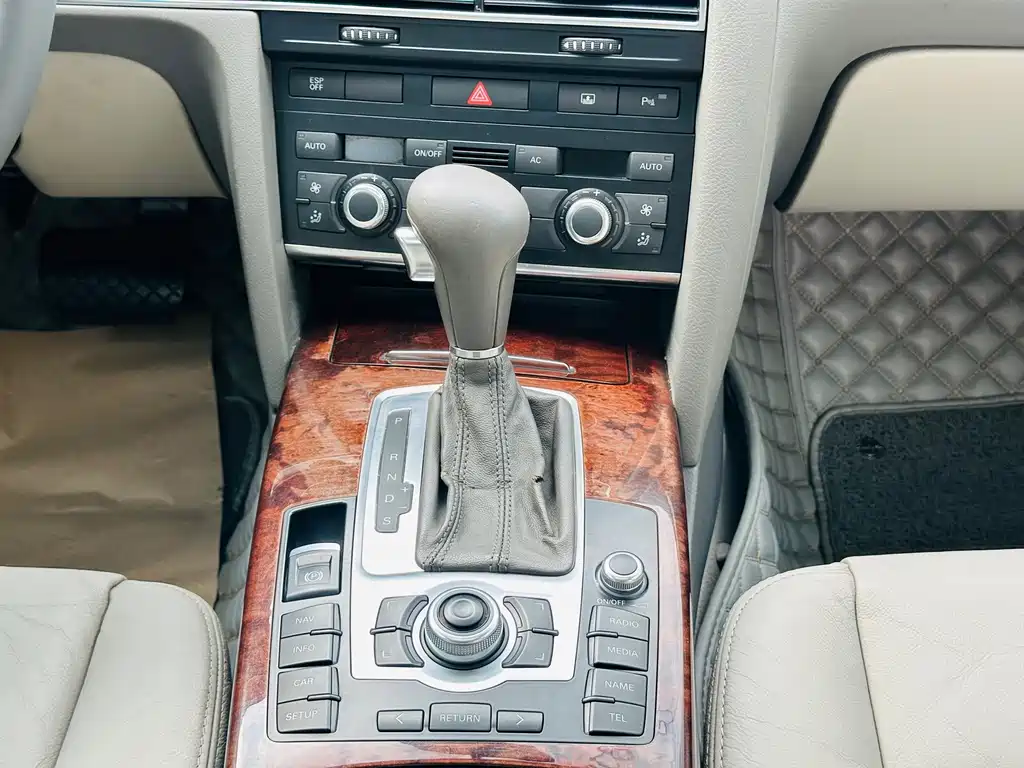 Audi A6L — миниатюра 24