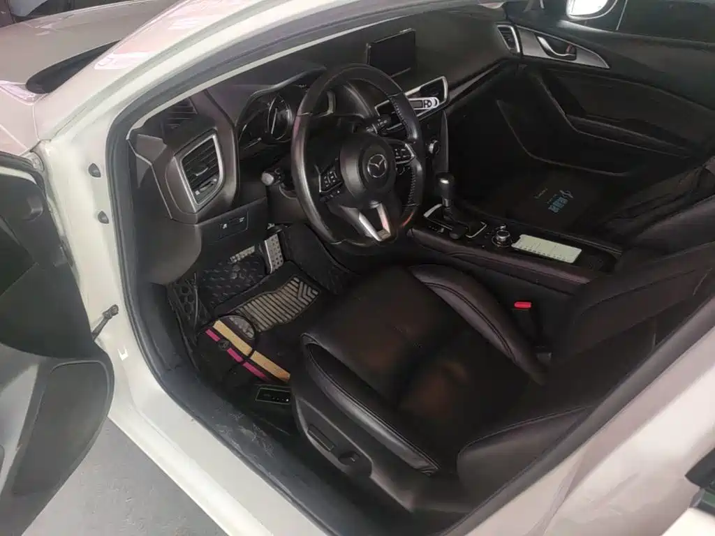 Mazda 3 Axela — миниатюра 15
