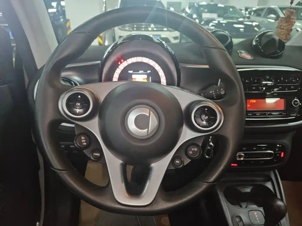 smart Smart Fortwo — миниатюра 11