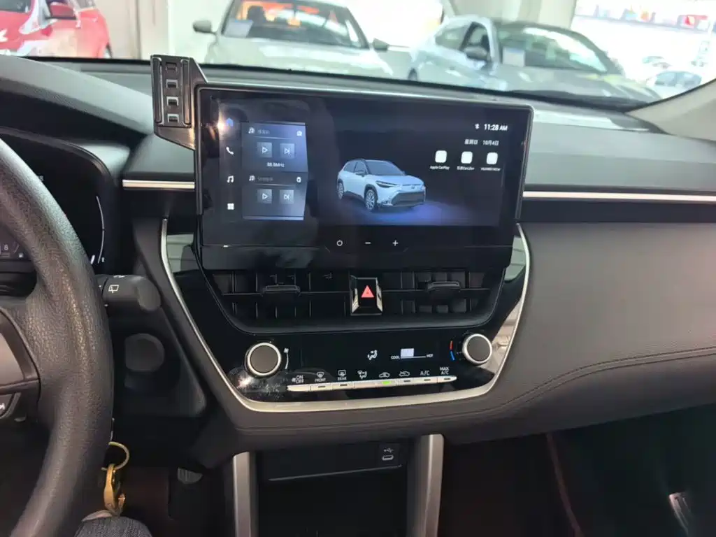 Toyota Frontlander — миниатюра 13