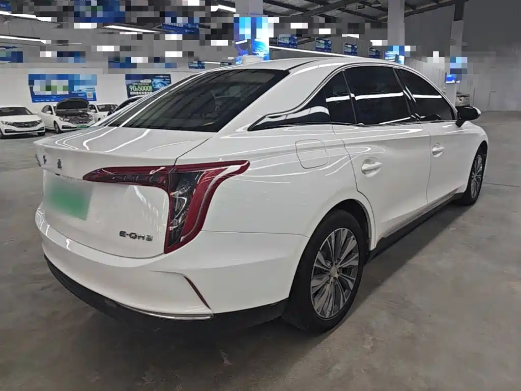 Hongqi Hongqi E-QM5 — миниатюра 7