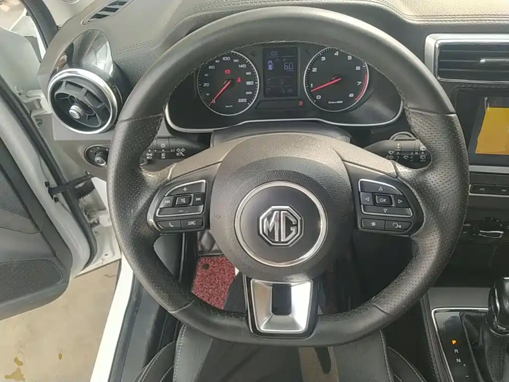 MG ZS — миниатюра 11