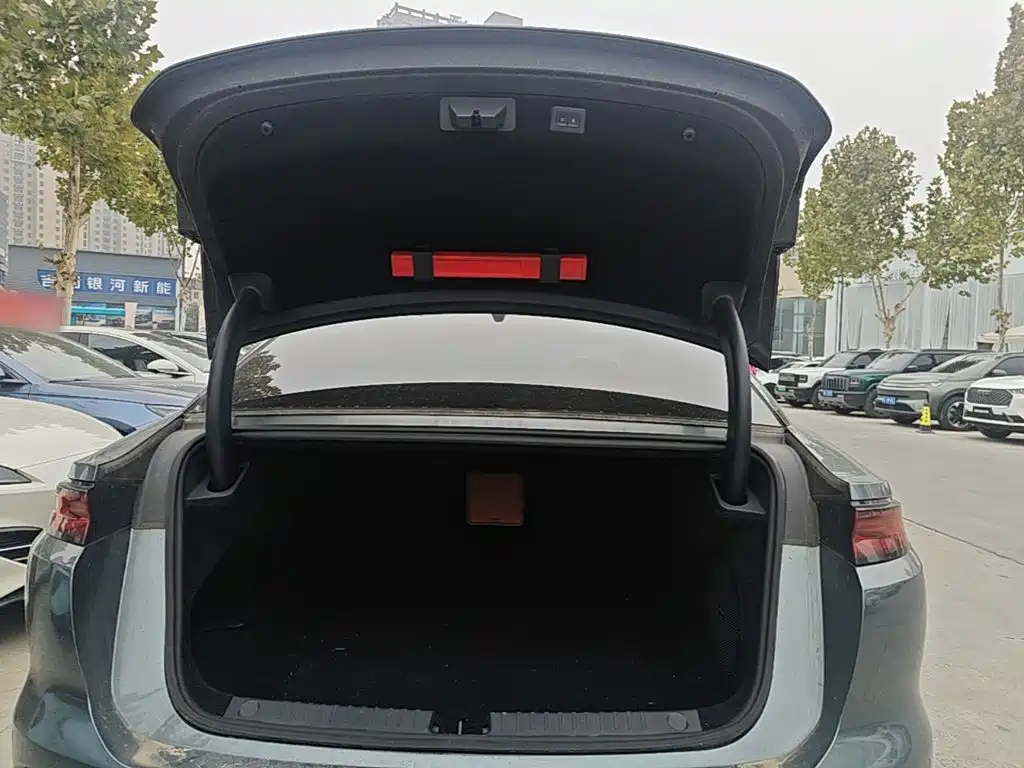 BYD Han L — миниатюра 19