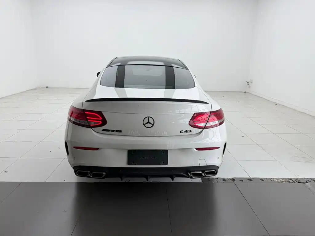 Mercedes-Benz C-Class (Import) — миниатюра 8